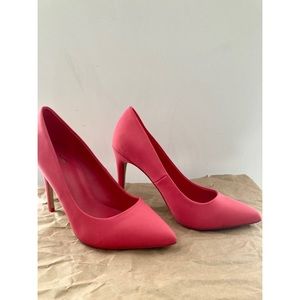 Nwot hot pink heels
